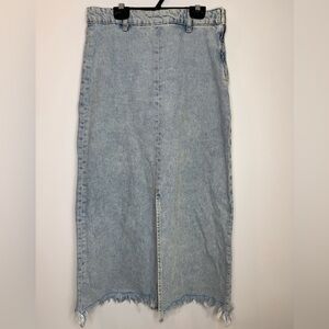 Zara slit frayed hem Denim Maxi Skirt size small